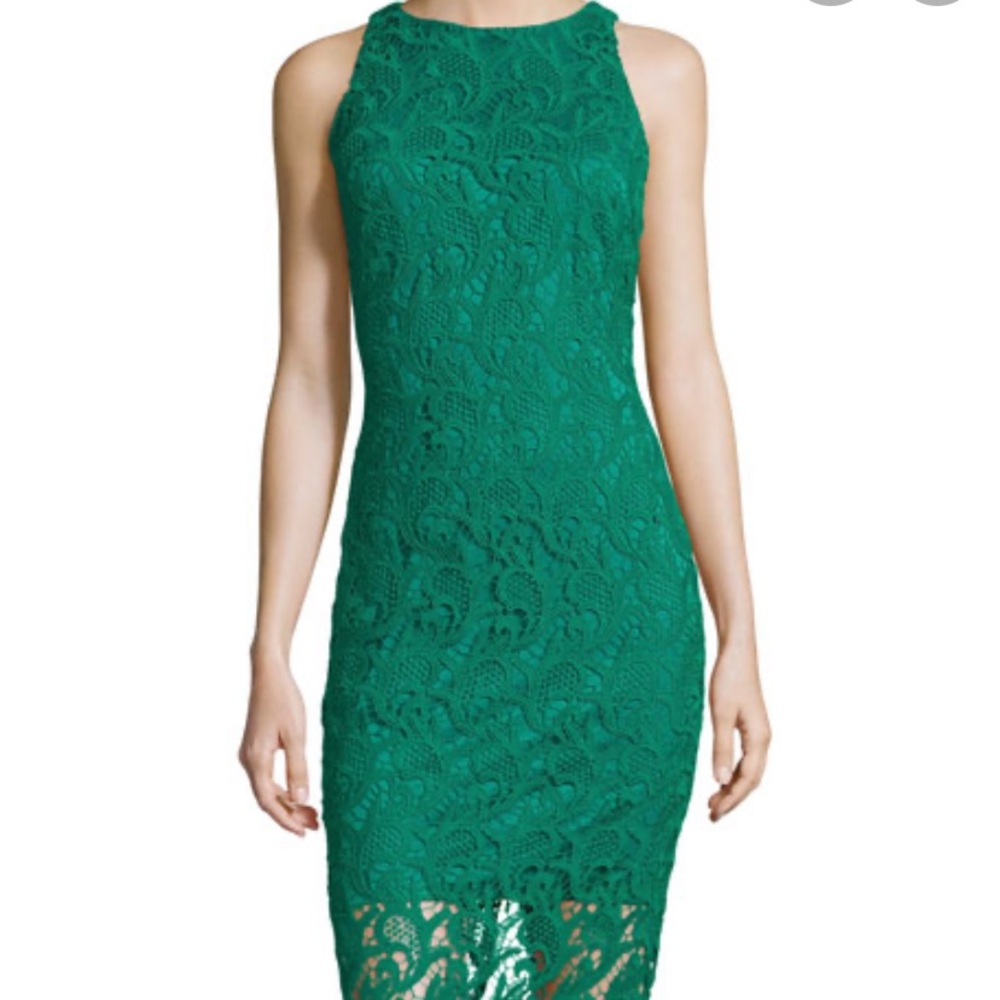 Alexia Admor green lace dress